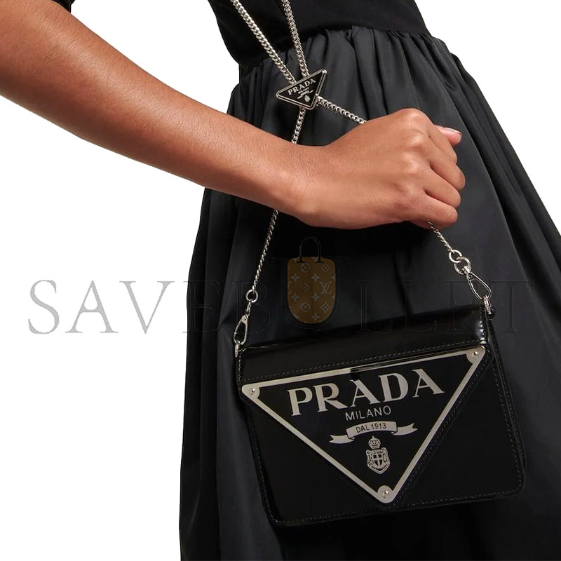 Pra*a women
